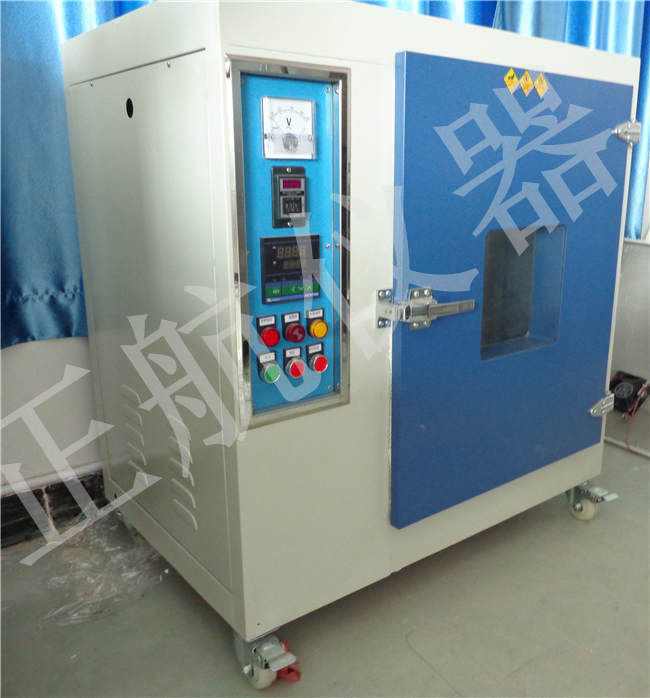 東莞正航儀器紫外線老化試驗(yàn)箱直視圖